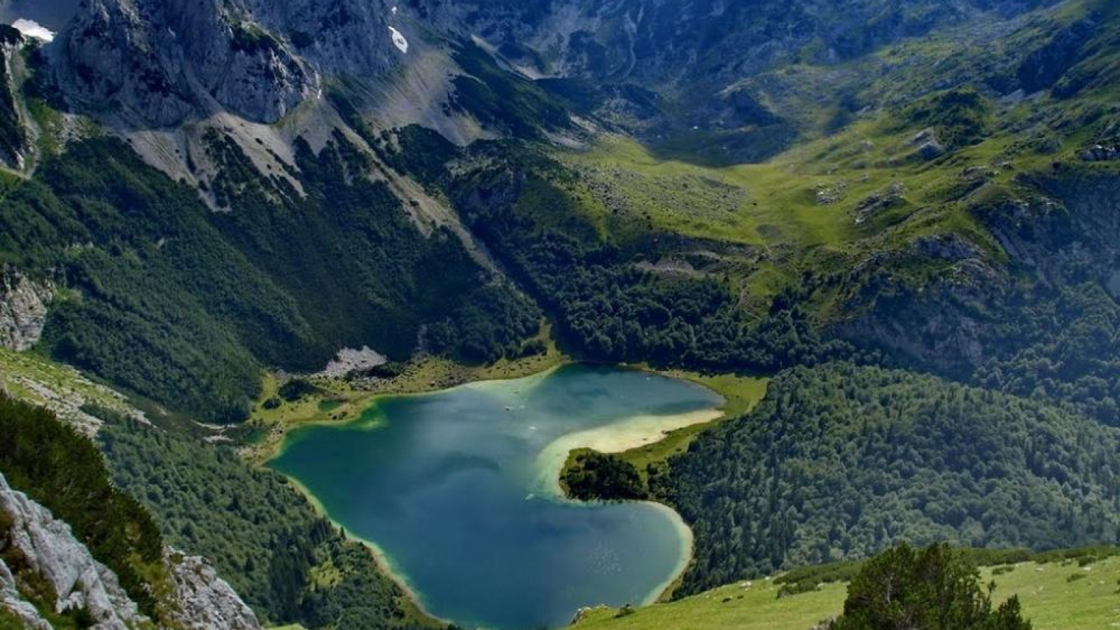 5 захопливих місць для екотуризму в Європі, які варто відвідати 5 захопливих місць для екотуризму в Європі, які варто відвідати